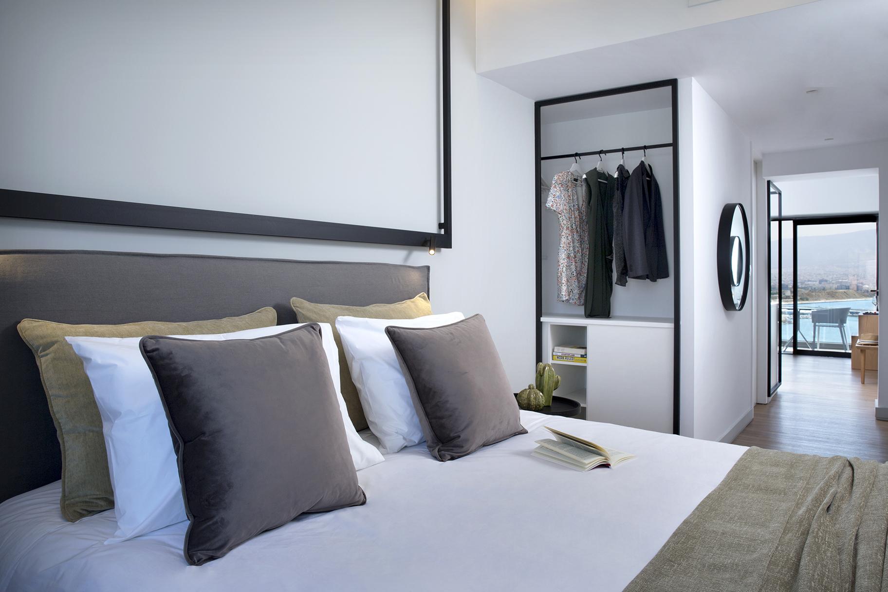 The Alex Monte Kastella, Santikos Collection Otel Pire Dış mekan fotoğraf